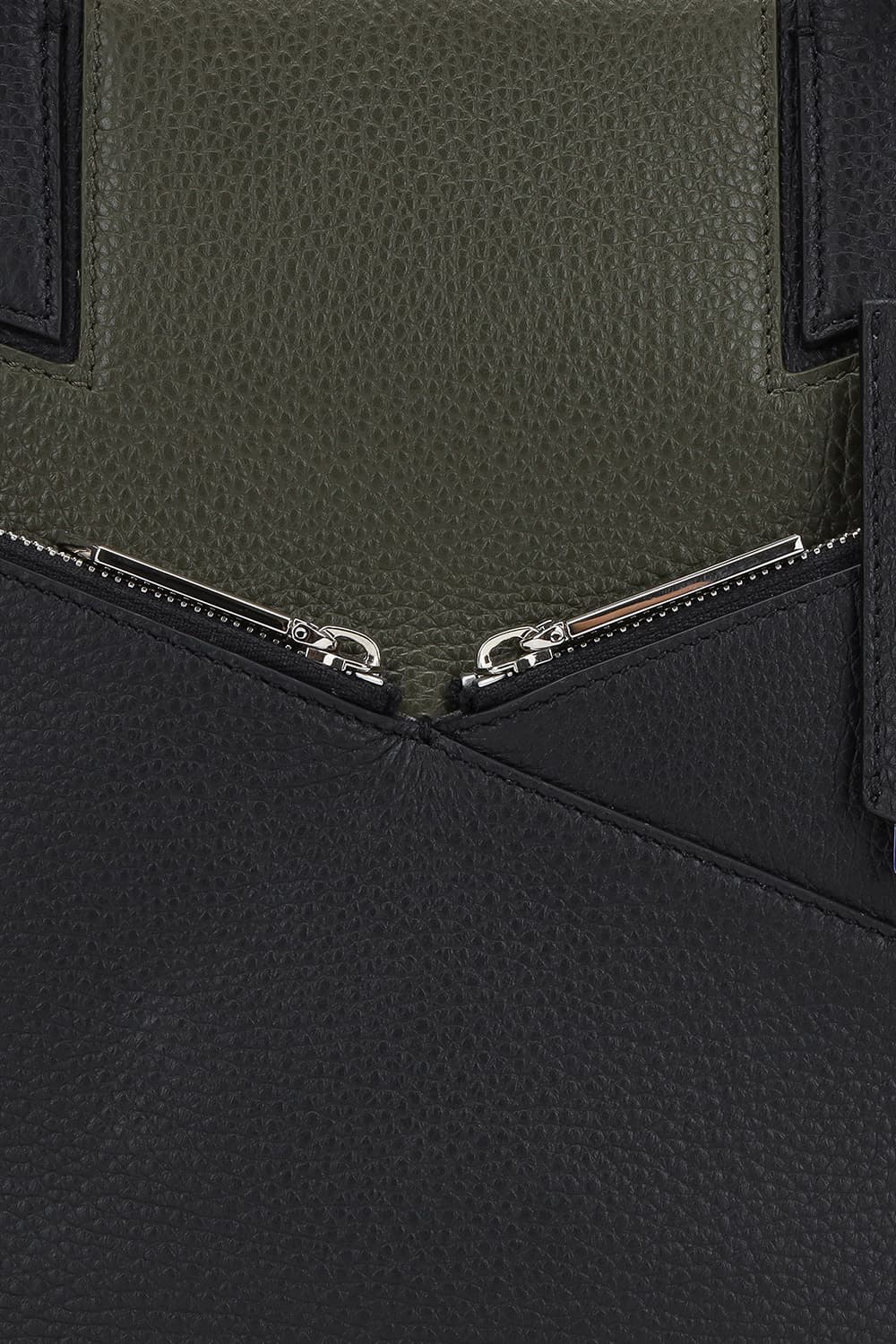 네오캡슐그레인 도큐먼트홀더 카키/블랙 CG181441Z