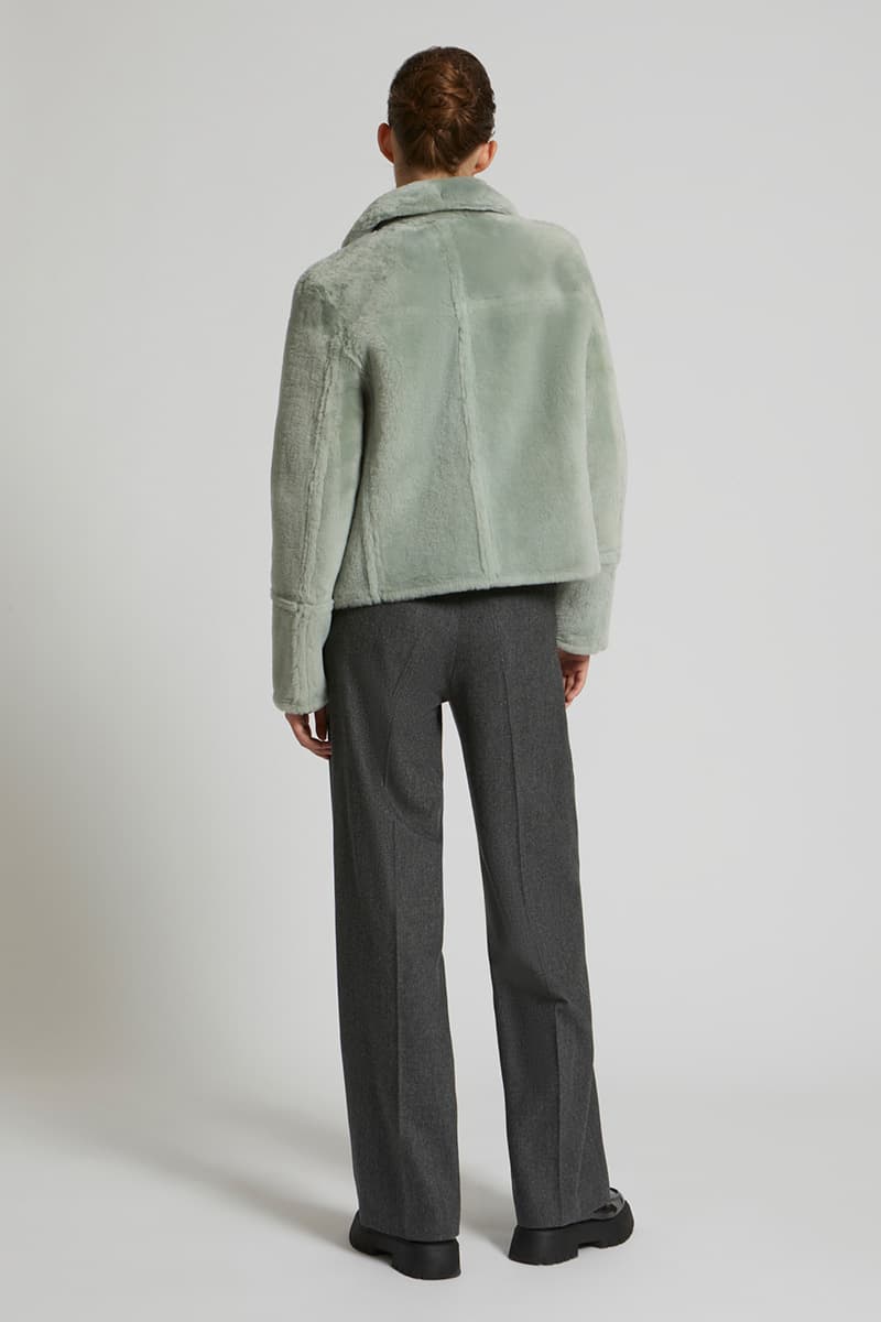 숏 리버시블 퍼 자켓 CE3WFYSJA041C70