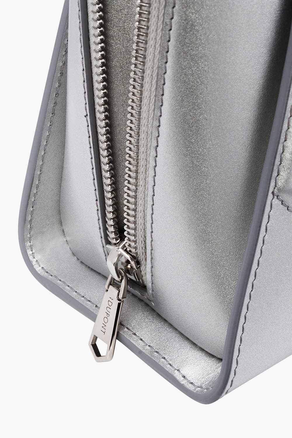 24 리비에라 스몰 토트백 실버 스트라이프 N1RS261SV1