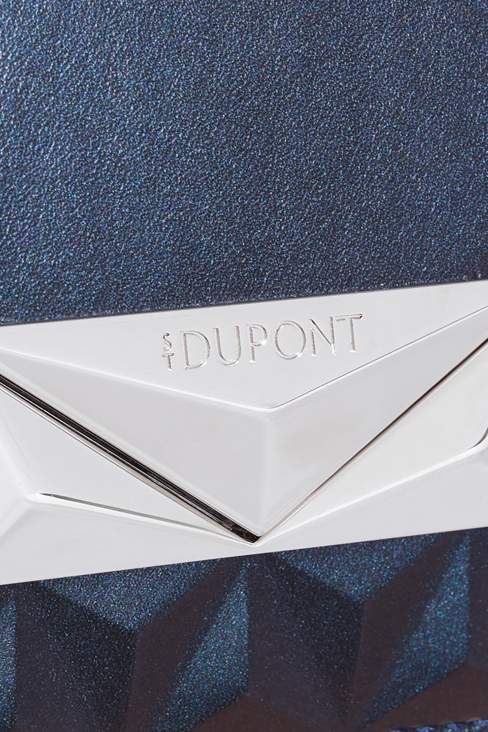 24 에이펙스 나노 트렁크 이리디센트 N1AX191VN1