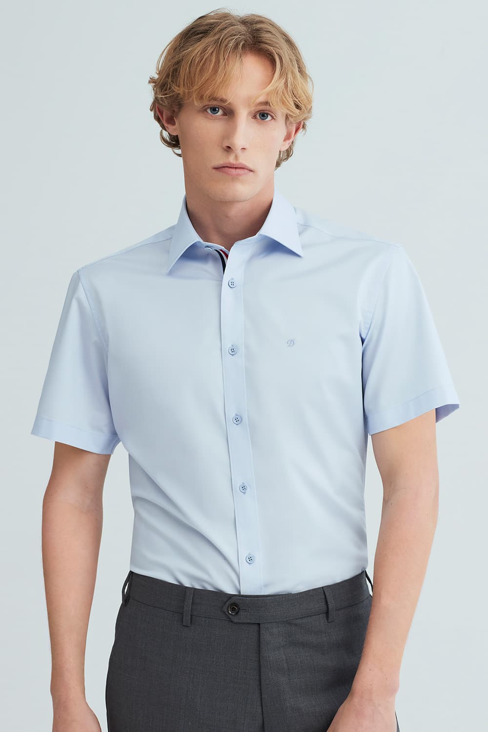 카라 루프탭 트리콜로르 951 컴포터블 반팔 셔츠 블루 SE6MM22HS951SBU