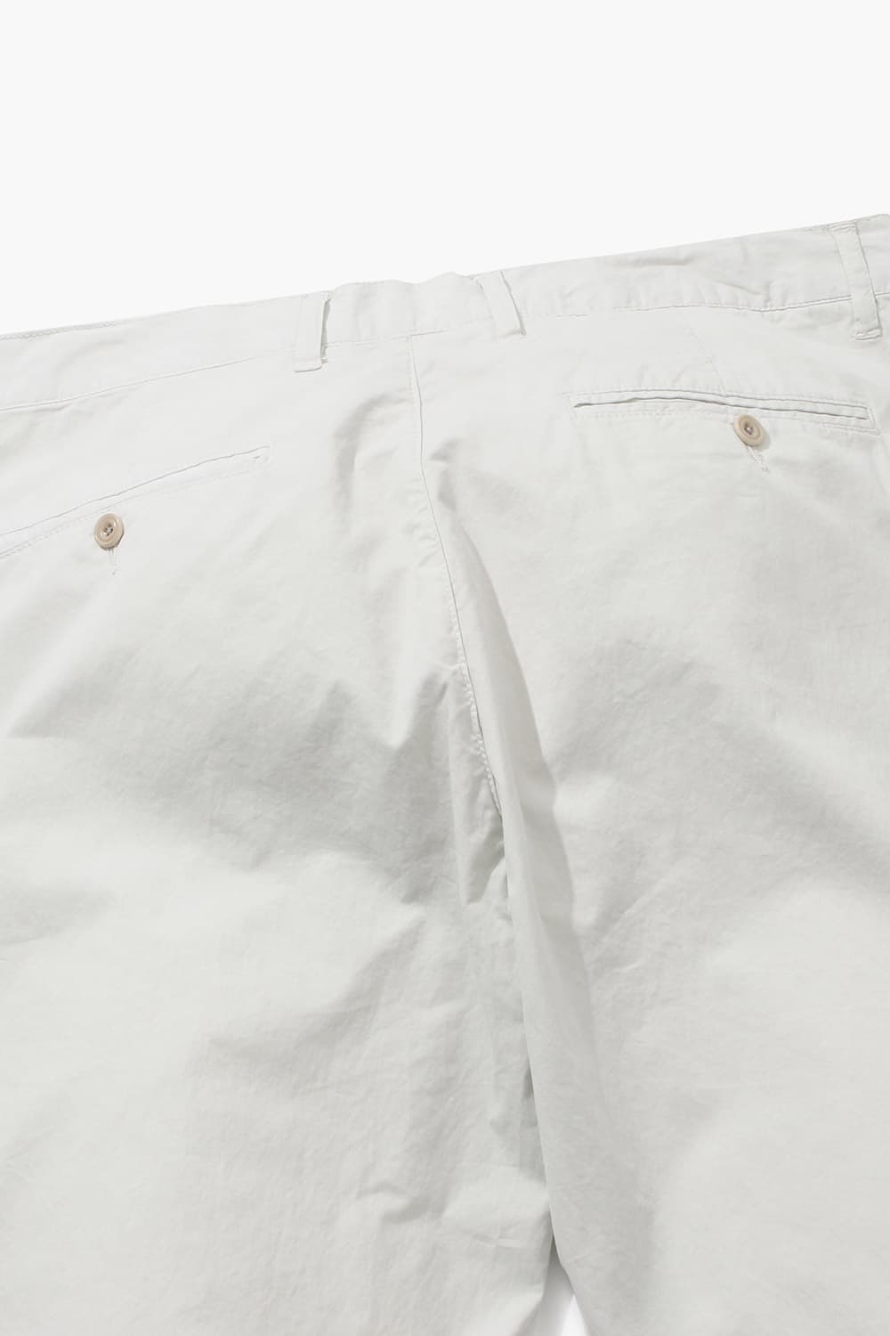 TYRON 코튼 테이퍼드 001 화이트 팬츠