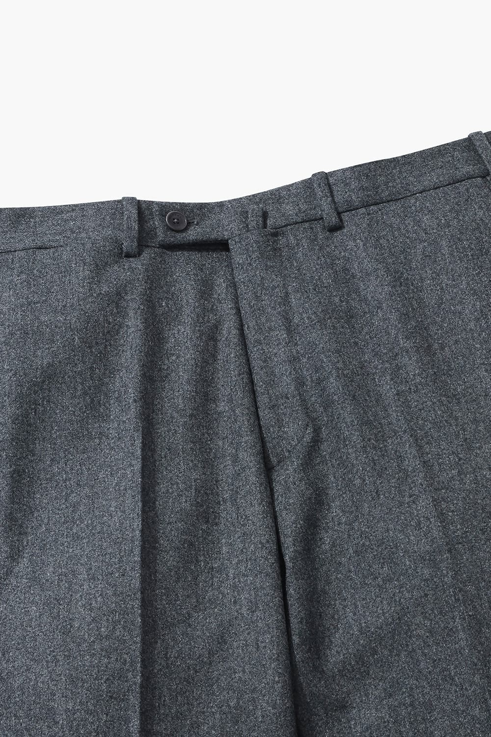 WILLIAM 울 플란넬 테이퍼드 101 차콜그레이 팬츠