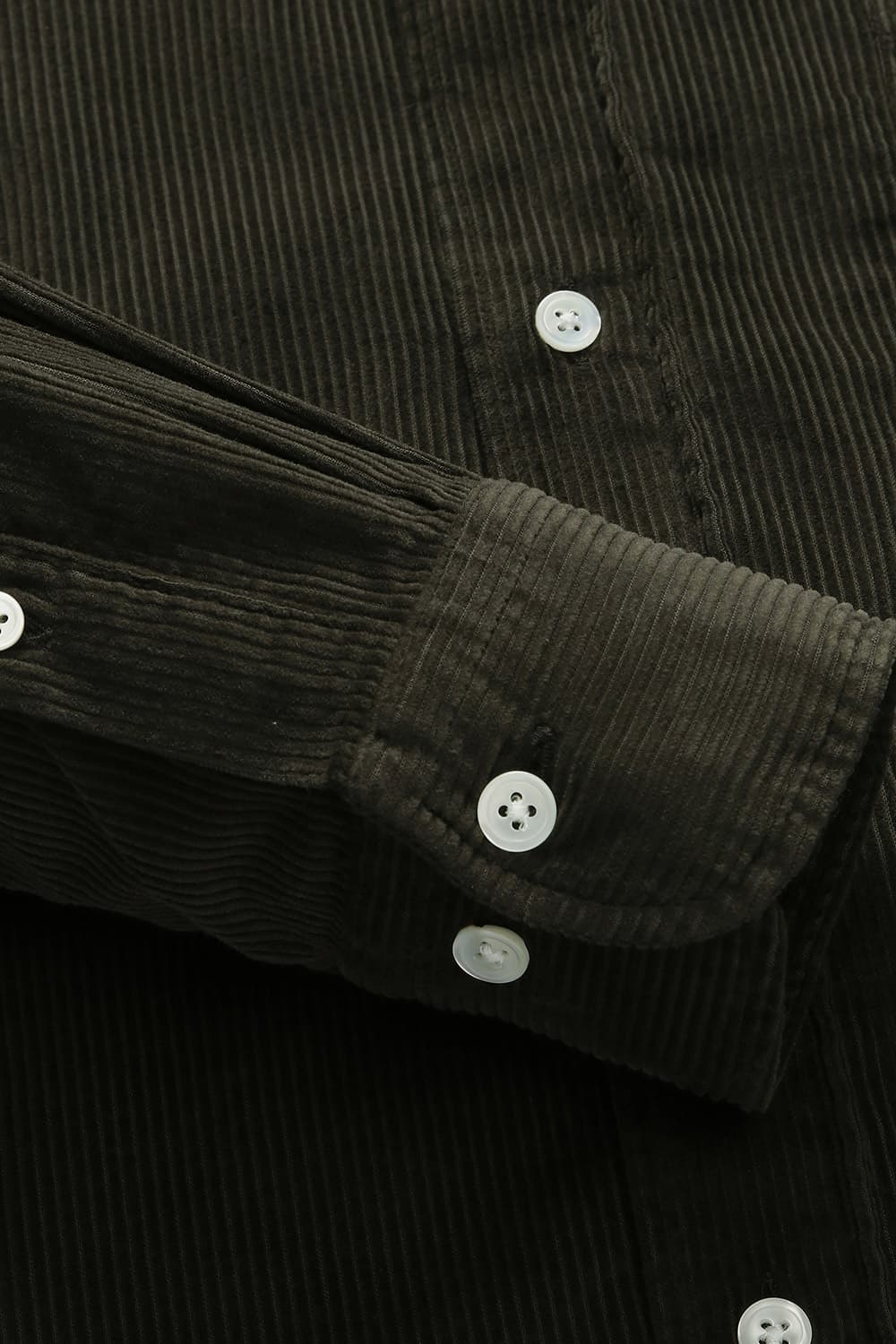 PITT PAT 코튼 버튼 다운 카라 111 다크카키 셔츠