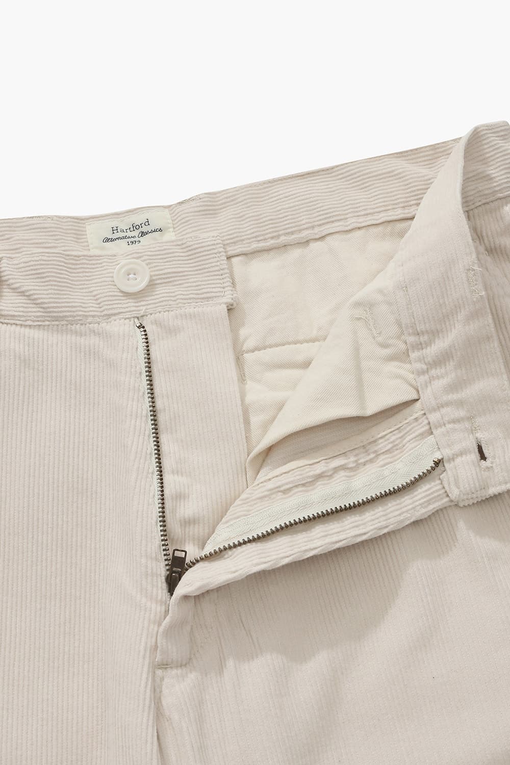 TYRON 코튼 세미와이드 105 라이트베이지 캐주얼 팬츠