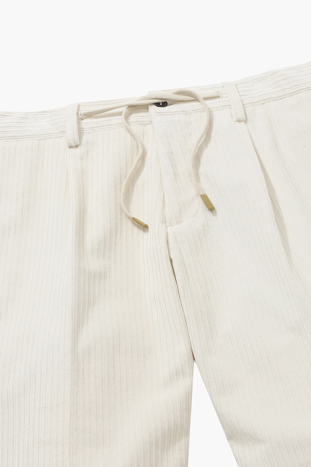 CASMIK 코튼 드로우스트링 코듀로이 세미와이드 807 아이보리 팬츠
