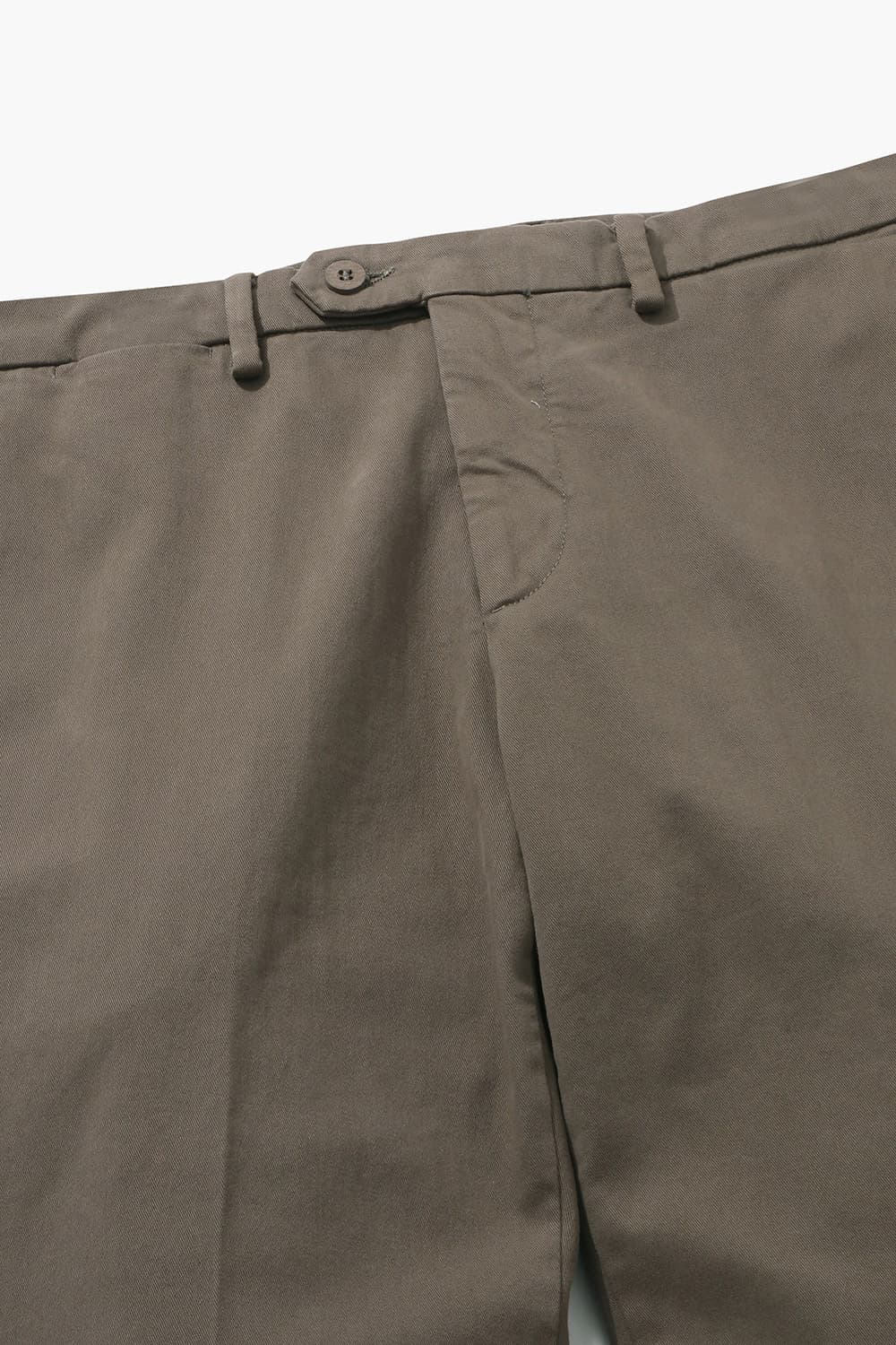 T.B.M. 코튼 테이퍼드 802 브라운 팬츠