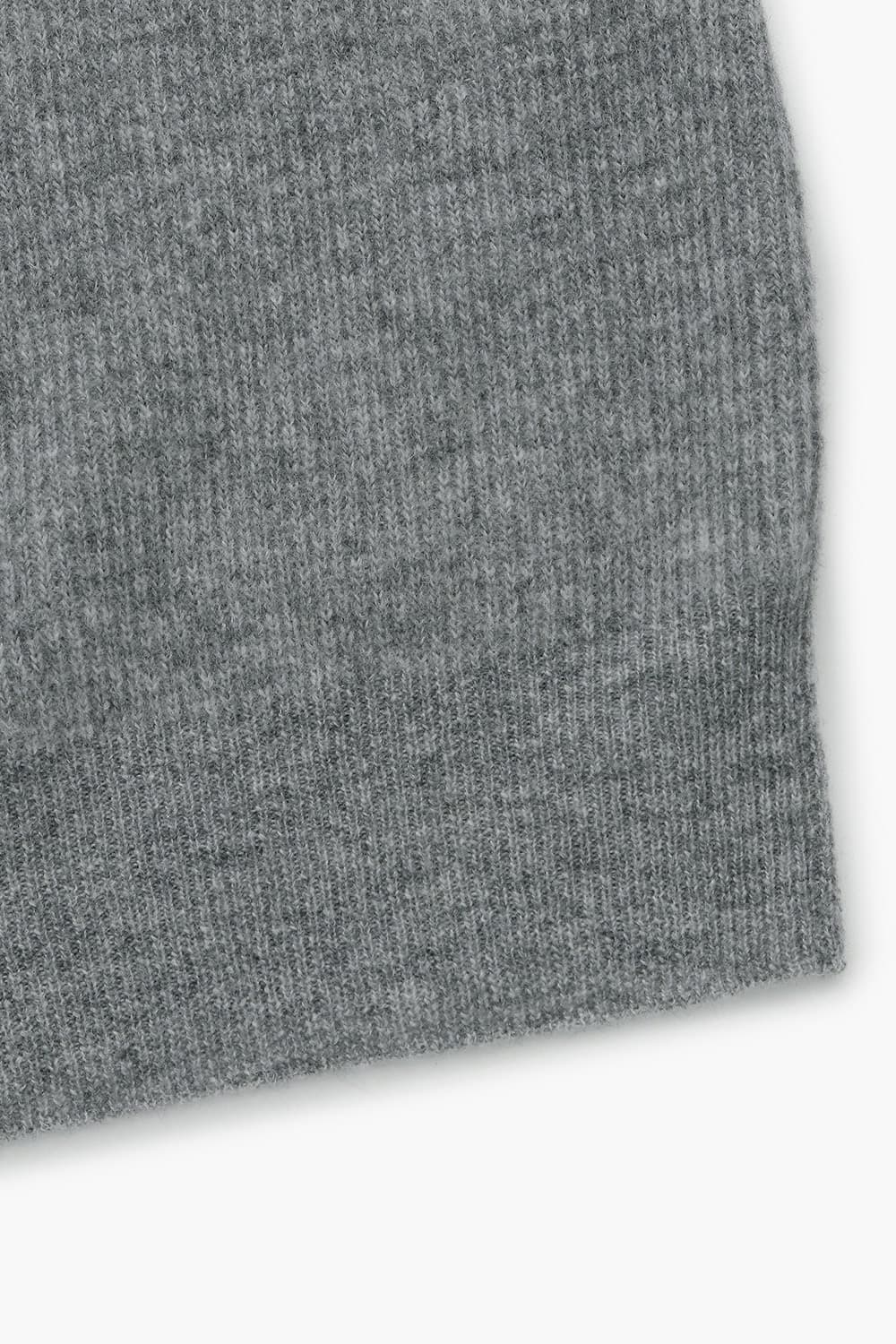 ROUND 울 크루넥 101 그레이 긴소매 니트