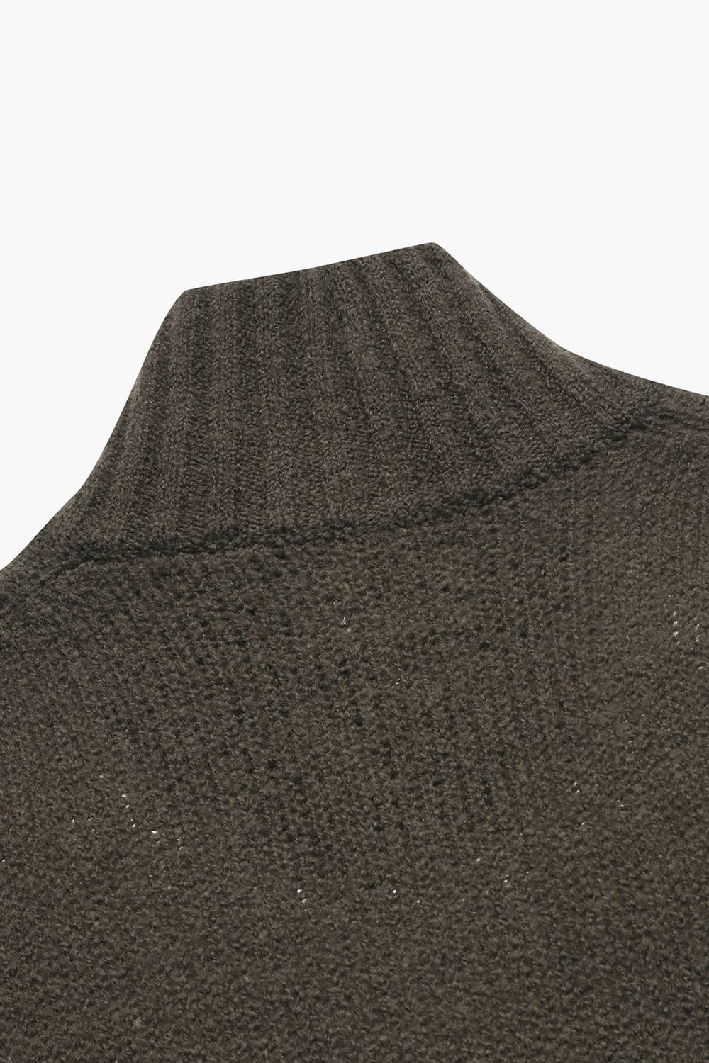 울 하프 집업 101 카키브라운 긴소매 니트