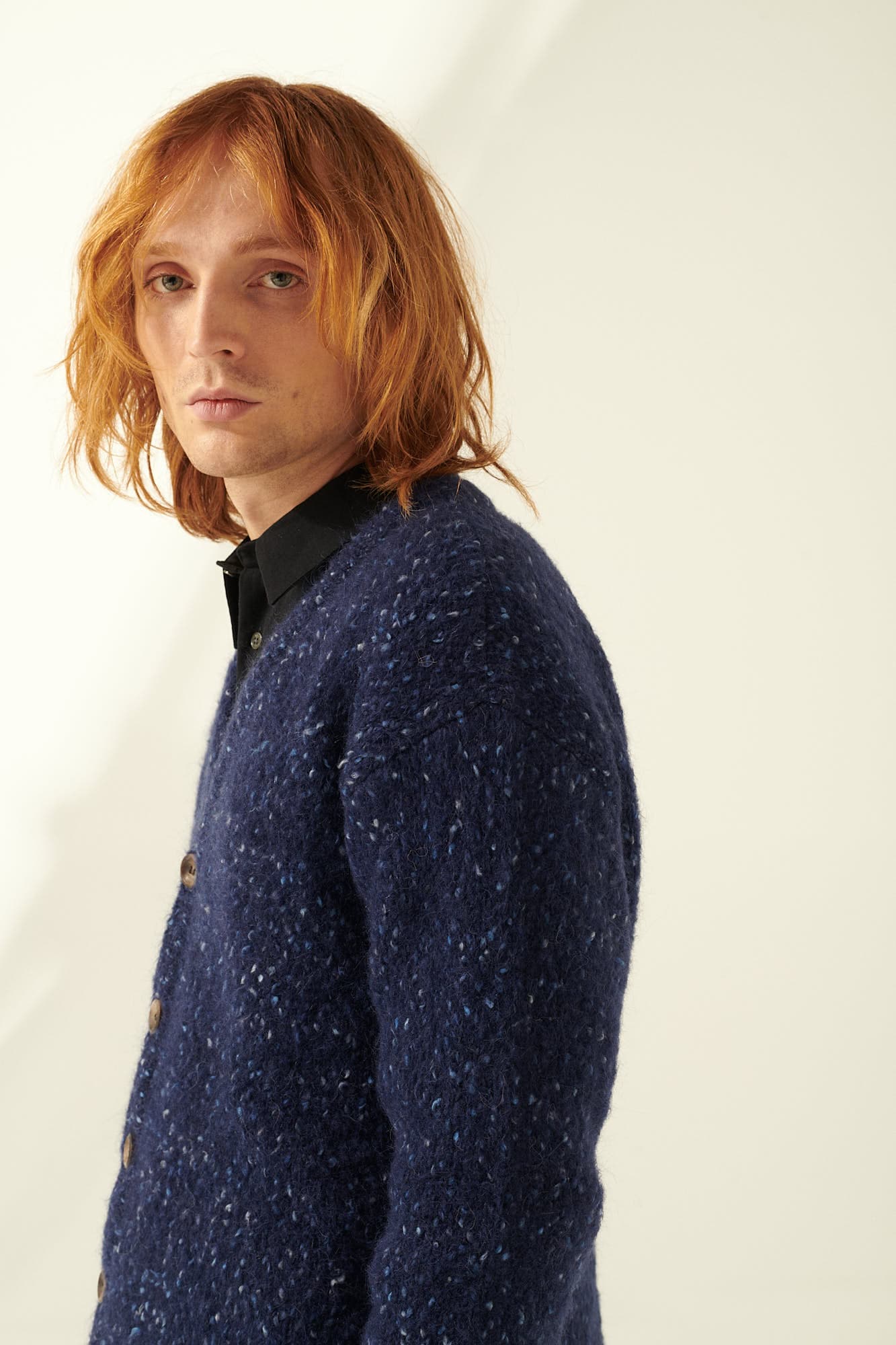 KONRAD 알파카 혼방 브이넥 102 다크네이비 가디건