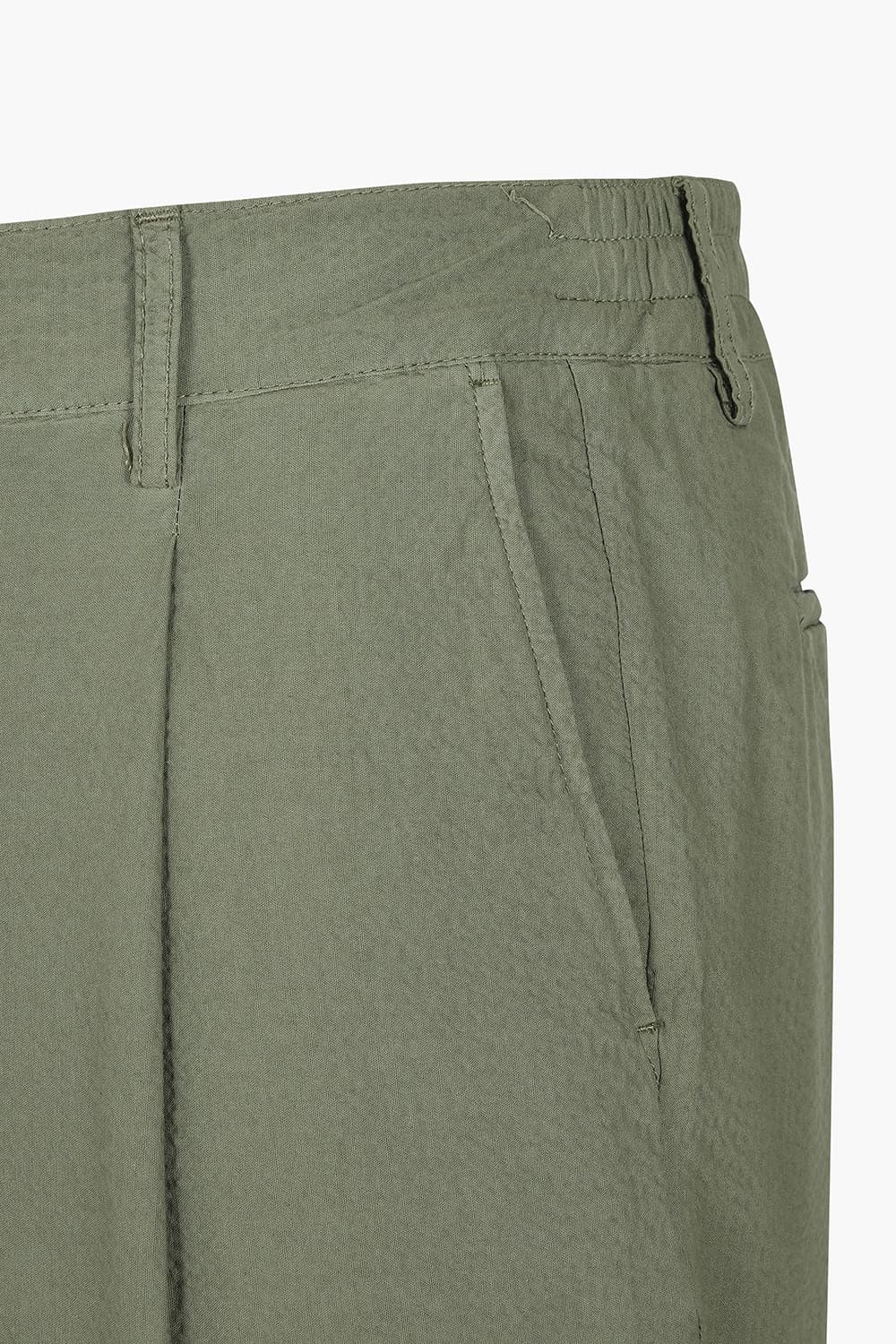 SEERSUCKER 코튼 핀턱 스트레이트 806 카키 팬츠