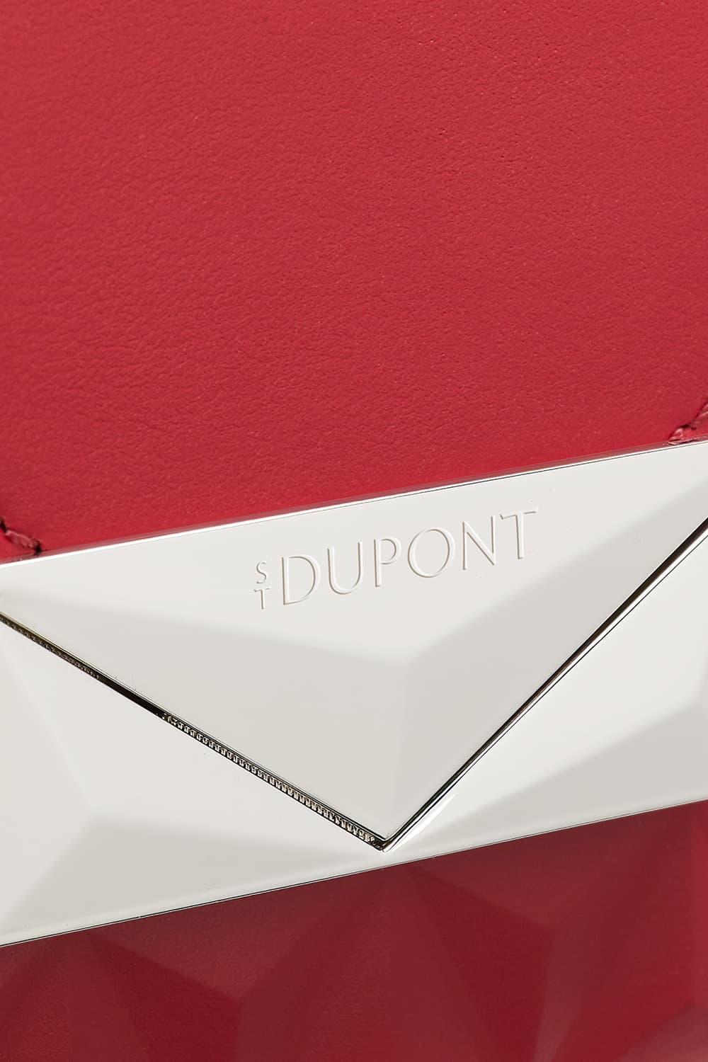 24 에이펙스 나노 트렁크 레드 N1AX191RN1