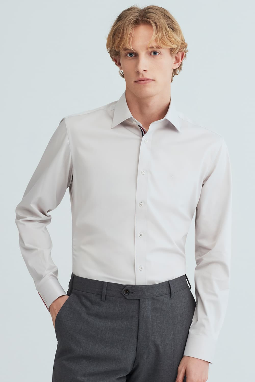 트리콜로르 953 컴포터블 셔츠 아몬드피치 SE6SM22LS953SBE