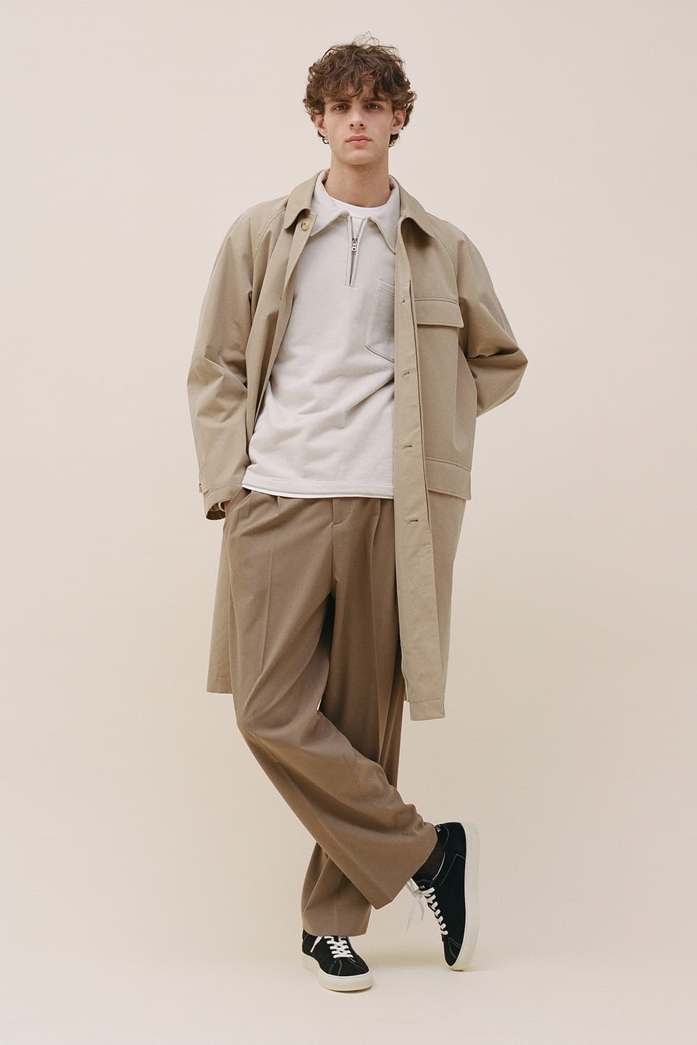 ATLANTIQUE 소가죽 스웨이드 001 블랙 스니커즈