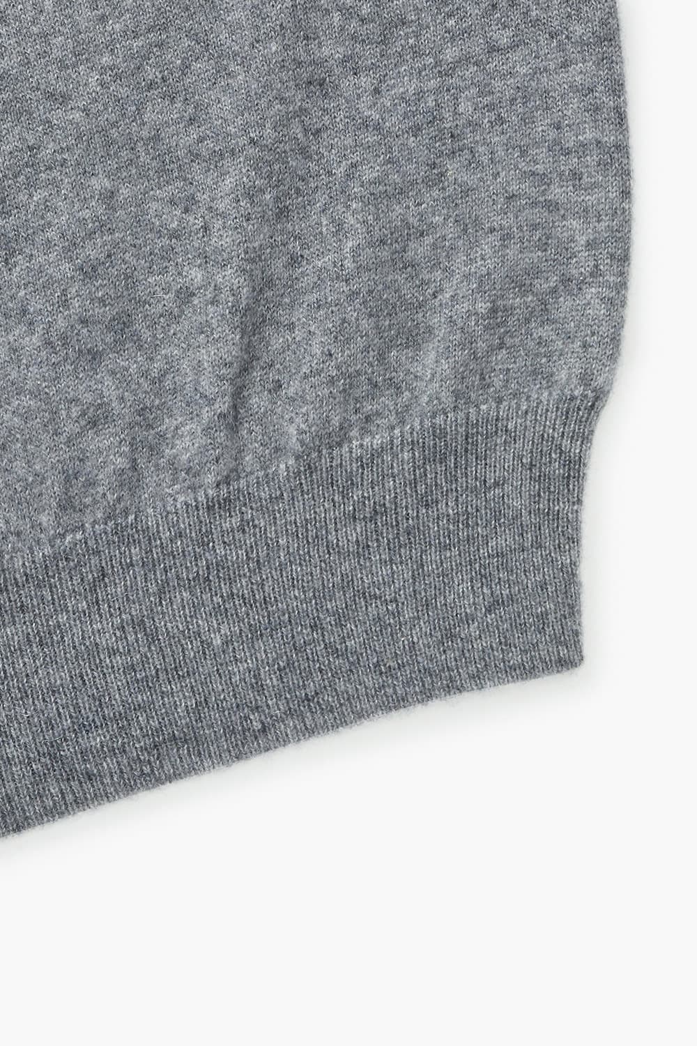 캐시미어 100 POLO 니트 다크 그레이 RE4FMMAKN802R98