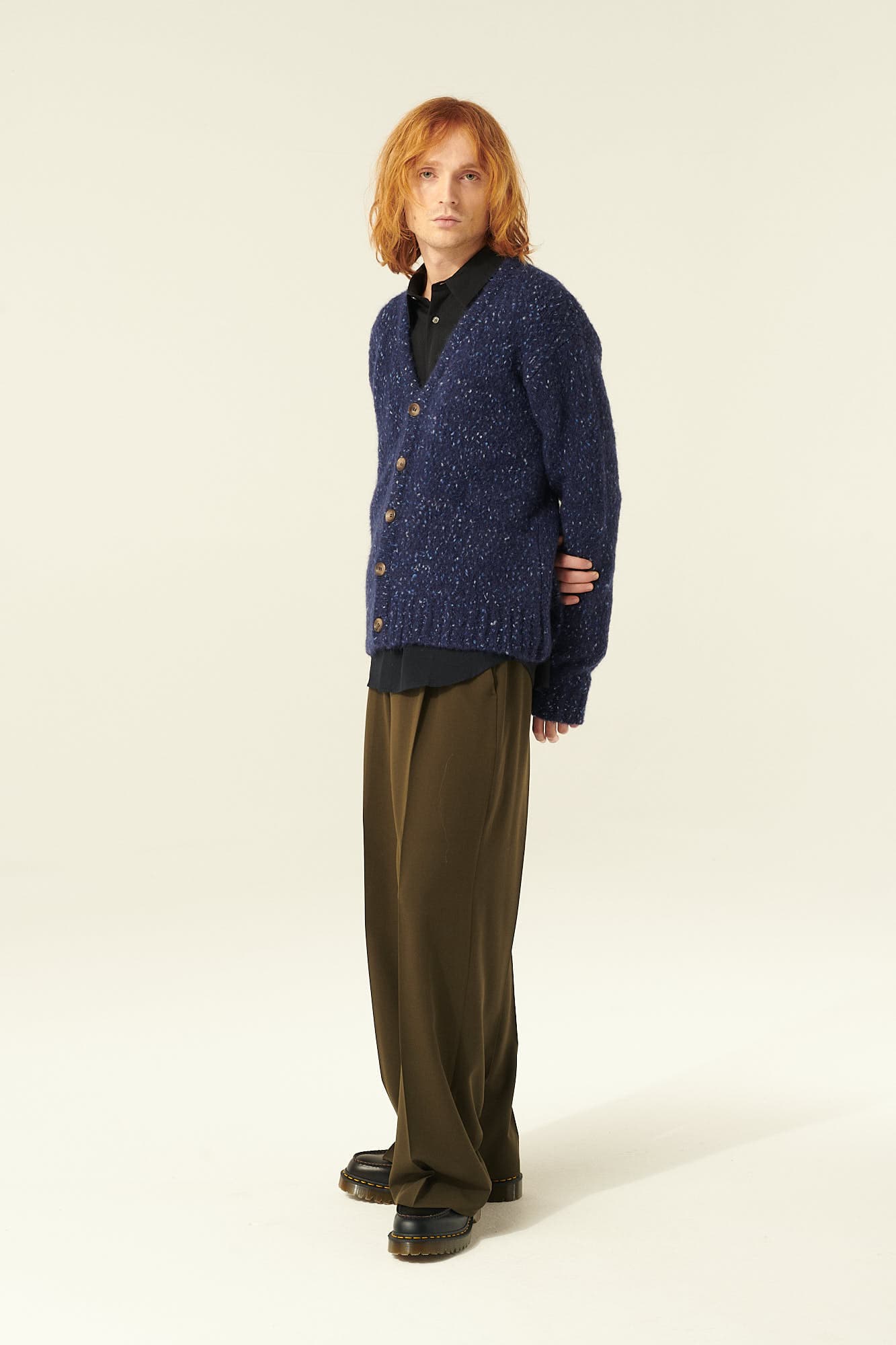 알파카 믹스 Konrad knit 네이비 니트 가디건 QE4FMRDKN102Q66
