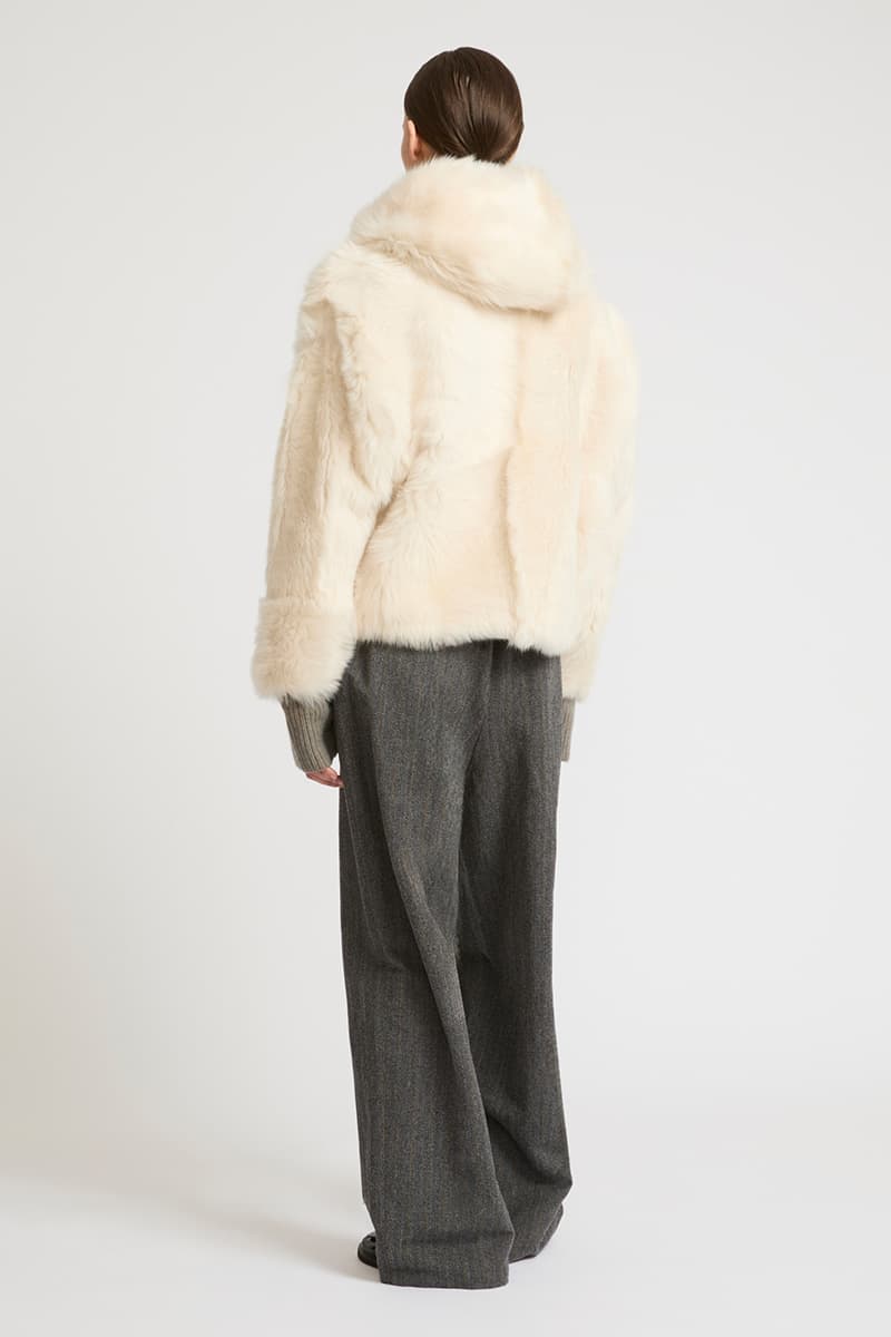 후디 숏 소프트 재킷 CE4WFFUCO004C11