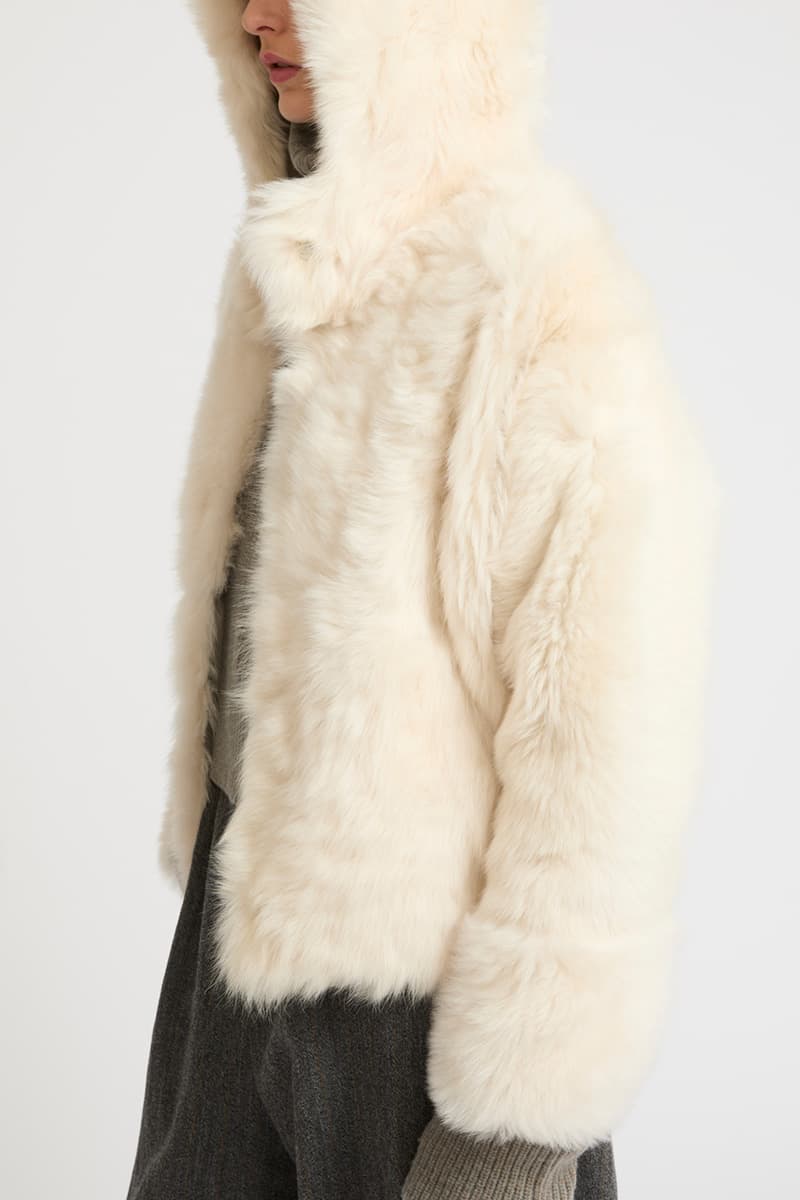 후디 숏 소프트 재킷 CE4WFFUCO004C11