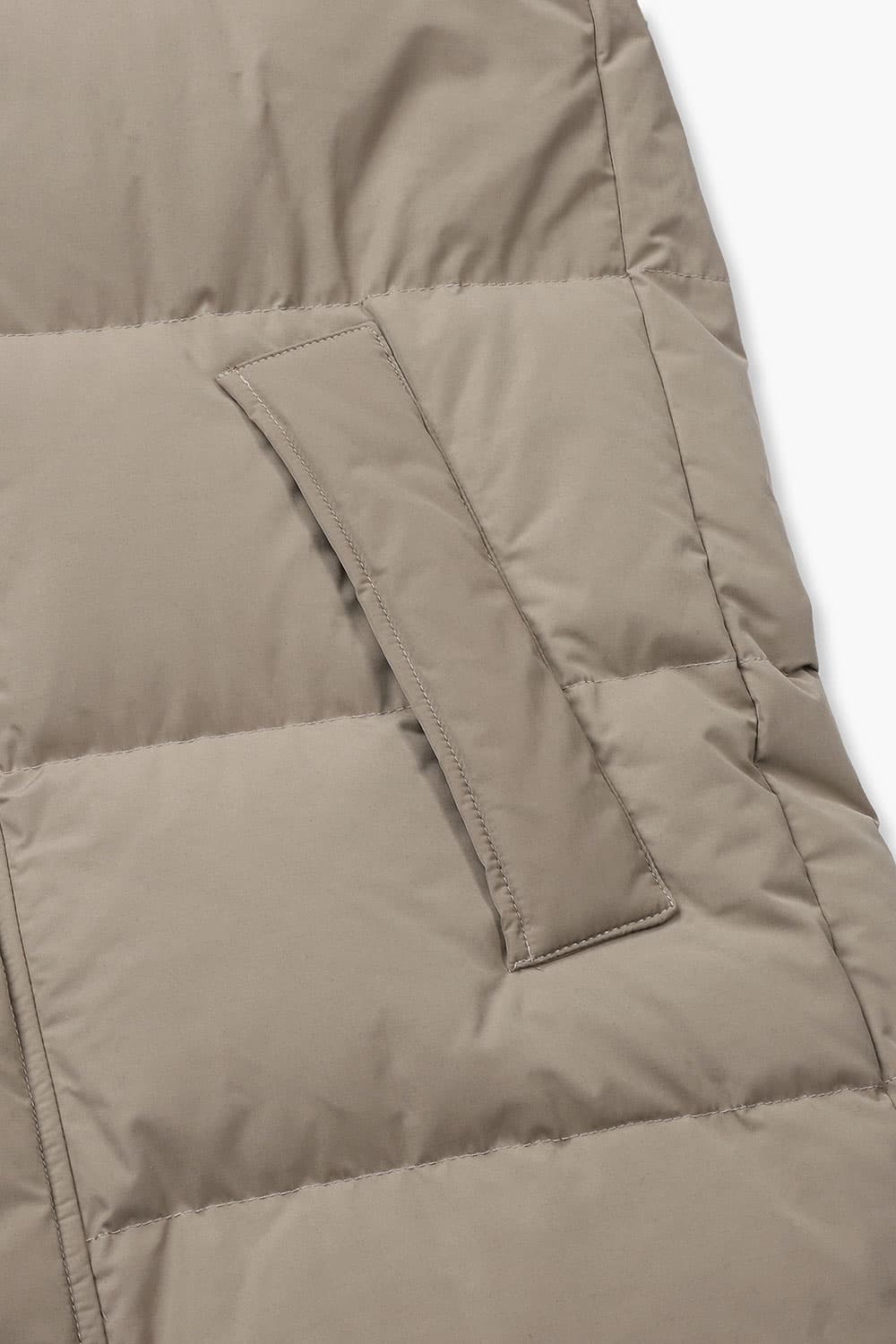 롱 후드 구스점퍼 라이트 브라운 RE2FMBAOT806R82