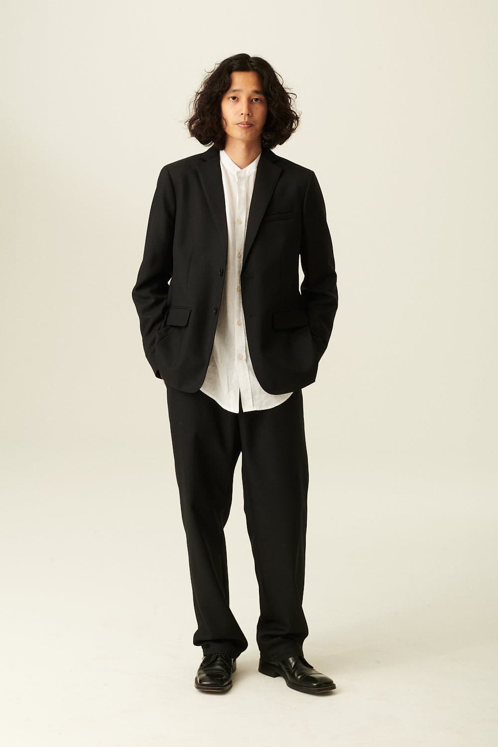 CASPIAN 울 혼방 001 블랙 테일러드 자켓