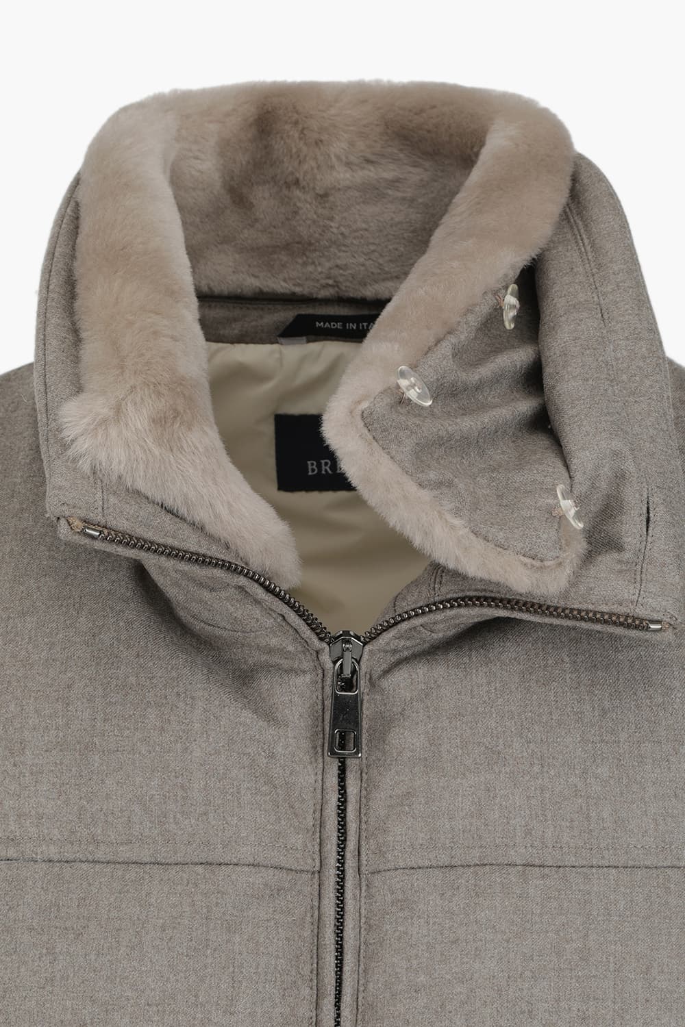 울 구스다운 램스킨 시어링 하이넥 801 라이트그레이 베스트