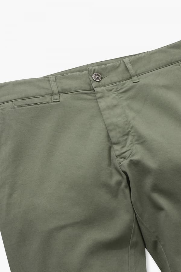 울 테이퍼드 301 라이트카키 캐주얼 팬츠